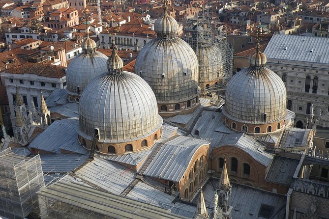 Venice & Skip-the-line St. Mark's Bell Tower Private Guided Tour - Bridge of Sighs area: the canal-side photo moment and the back streets