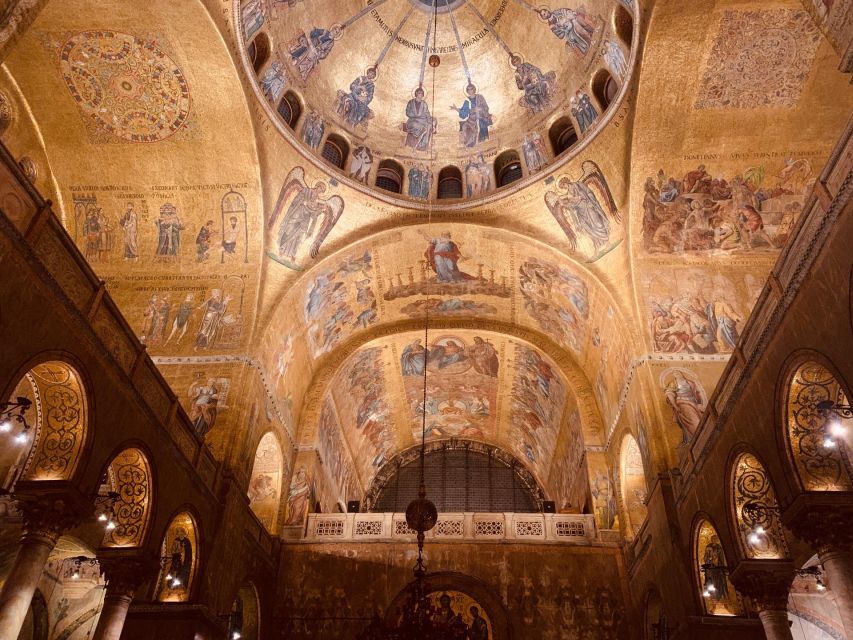 Venice: St. Mark's Basilica Fast-Track Main Floor Tour - St. Mark’s Basilica as Venice’s Power and Pilgrimage Stop