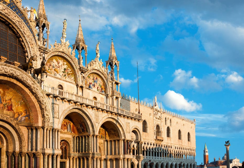 Venice: St. Mark's Basilica Priority Ticket and Audio Guide - Doge’s chapel atmosphere and the saints screen you’ll notice