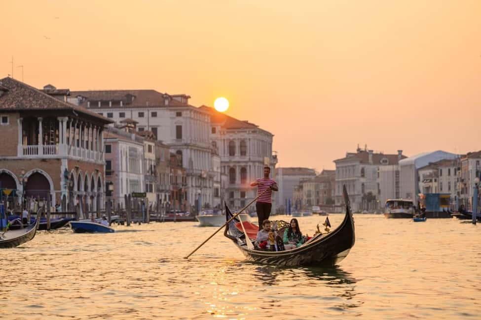 Venice: St. Mark's, Doges Palace, Rialto, and Gondola Tour - St Mark’s Basilica: the best use of your time