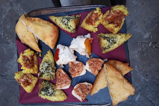 Venice Street Food Tour with Local Guide with Local Food Market Visit - Food tour logistics that affect your day (without the fuss)