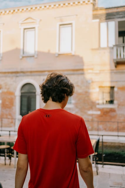 Venice Sunrise Running Experience - Denys and the small-group feel: getting a tour that fits your body