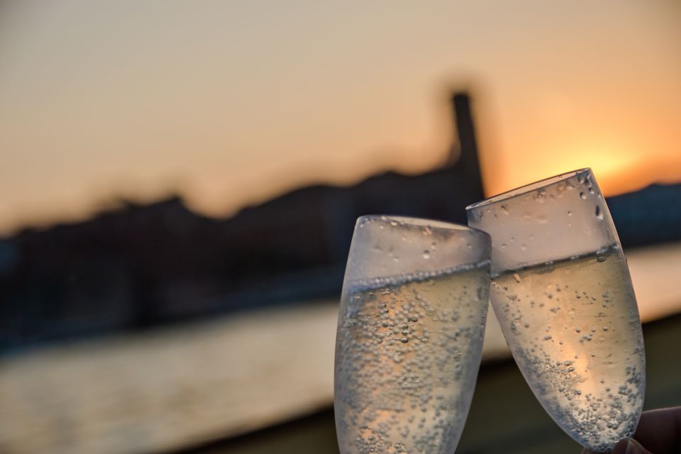Venice: Sunset Cruise by Typical Venetian Boat - The Guides Make It: Leonardo, Tommaso, and Alessandro’s Style