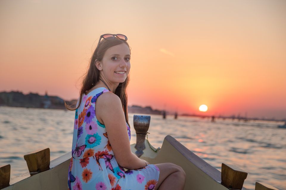 Venice: Sunset Cruise by Typical Venetian Boat - Comfort and Romance: Sampierotta vs Bragozzo