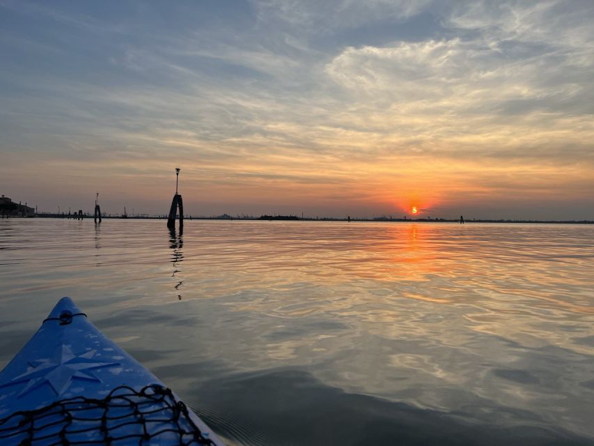 Venice: Sunset Kayak Tour in the Canals - The training portion: what 3–5 km really feels like