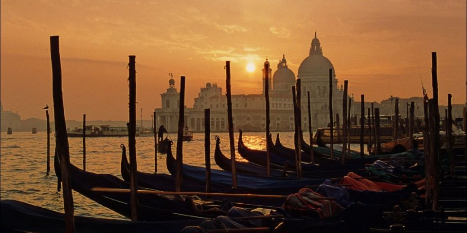 Venice: Sunset or Evening Gondola Tour - Meeting Near St. Mark’s: The TURIVE Kiosk Challenge