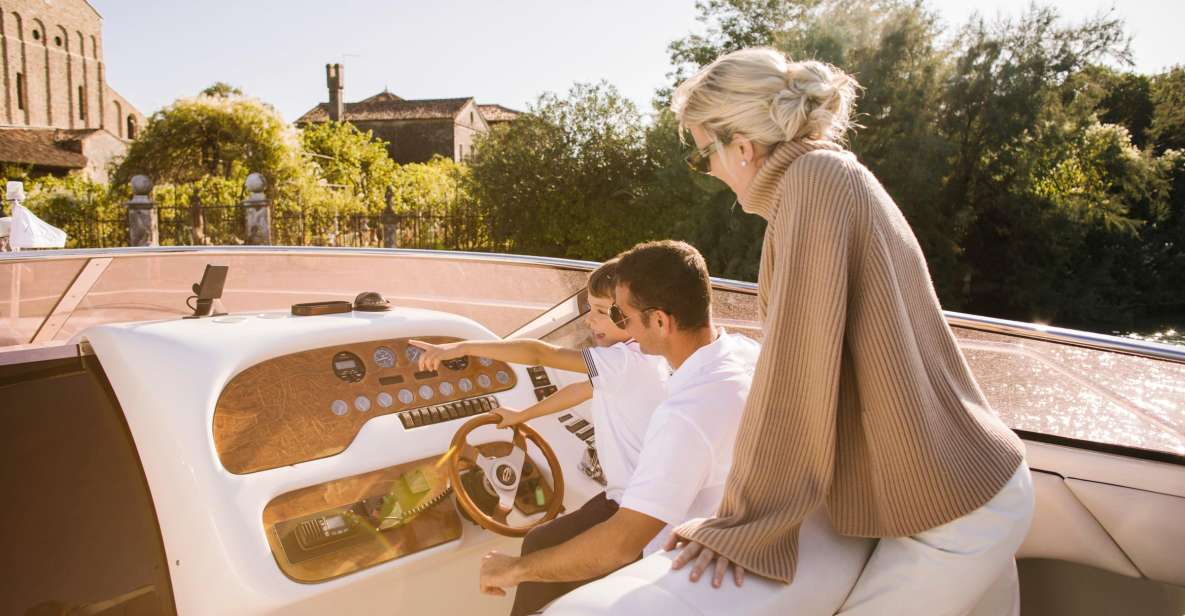 Venice: Sunset Yacht Experience - Key highlights you’ll feel right away