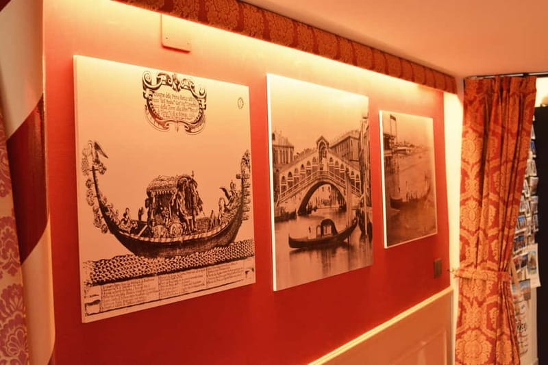 Venice: The Gondola Gallery 3D Experience - Finishing with a wooden model and a 3D puzzle souvenir