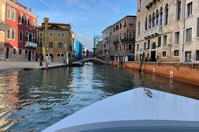 Venice: The Hidden Canals on an Electric Boat - Who should book this electric canal tour (and who should skip it)