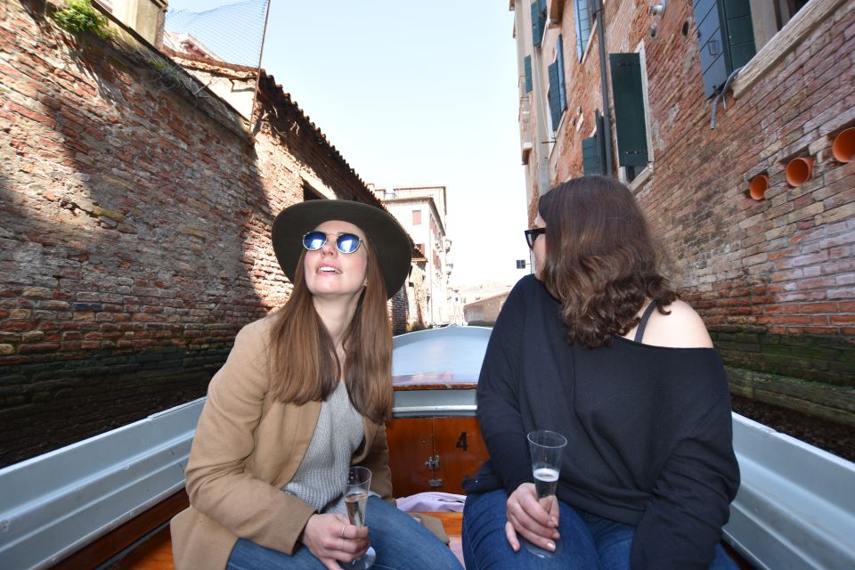 Venice: Venetian Aperitif on the Lagoon - Entering Venice at Zattere: Where the Lagoon Aperitivo Starts