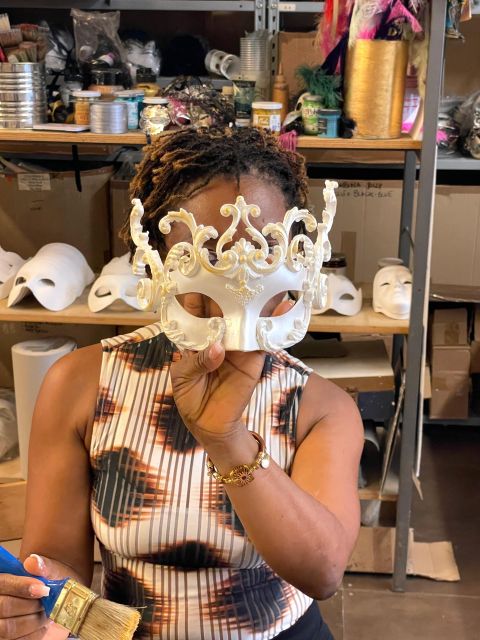 Venice: Venetian Masks Workshop - Baroque technique at the workbench: what you actually do