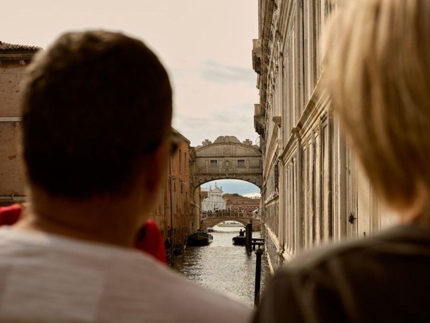 Venice: Vip Semi-Private Walking Tour with Gondola Ride - Key highlights at a glance