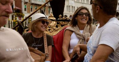Venice: Vip Semi-Private Walking Tour with Gondola Ride - The guided walking route: alleys, campos, and Rialto context