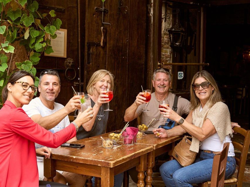 Venice: Vip Semi-Private Walking Tour with Gondola Ride - The upgrade option: Doge’s Palace + St Mark’s Basilica terraces in one day