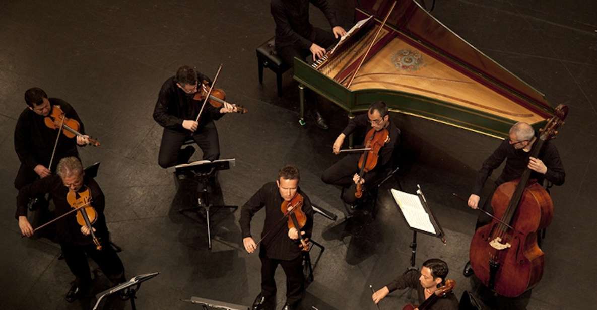 Venice: Vivaldi Baroque Concert Ticket and Free Music Museum - The free Music Museum experience: Stradivari, violin technique, and 200 instruments