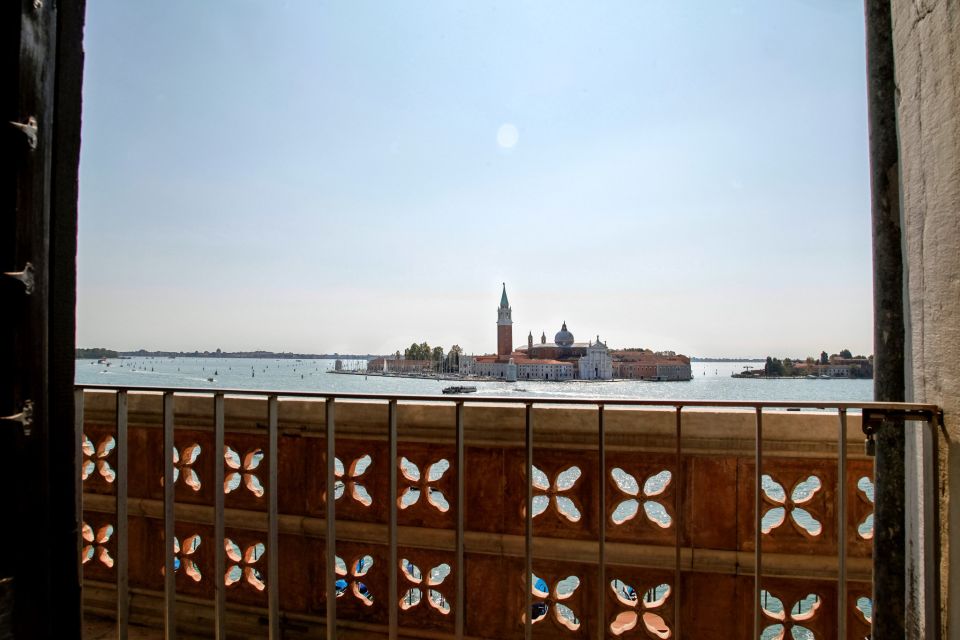 Venice: Walking tour, Doge Palace, & St. Mark's Basilica - Price and Value: Why $142.74 Can Make Sense Here