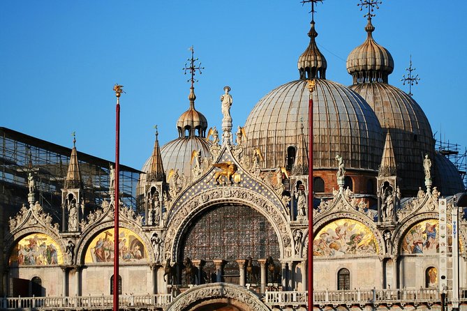 Venice Walking Tour plus Skip the Lines Doge's Palace and St Mark's Basilica Tours - St Mark’s Basilica: mosaics, crowds, and the dress code reality check