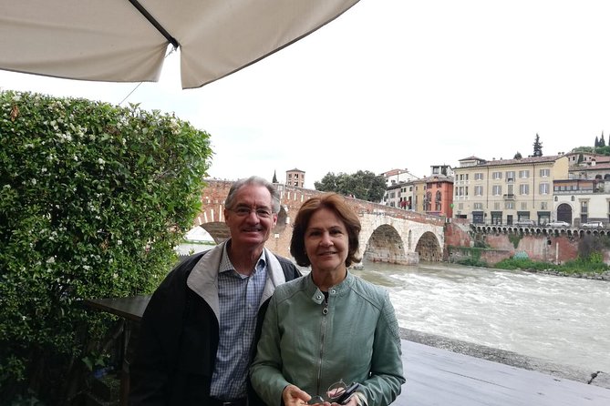 Verona City Sightseeing Walking Tour of Must-See Sites with Local Guide - How the two-hour walk actually works (and why timing matters)