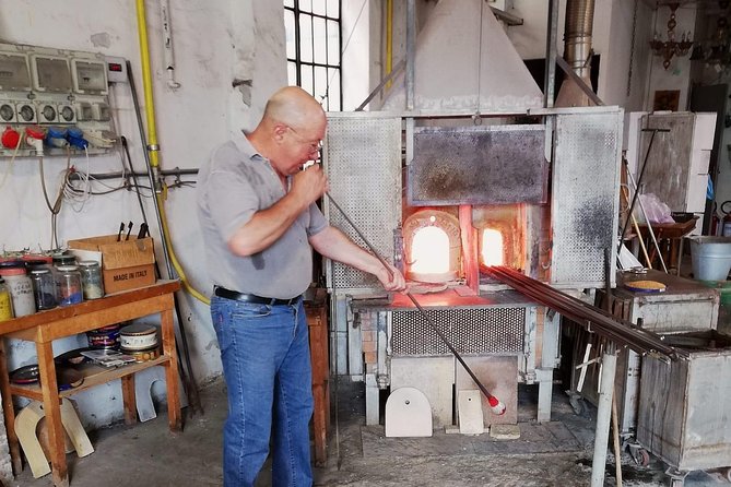 Vetreria Guarnieri Murano experience - A 20-minute Murano glass session that actually teaches you something