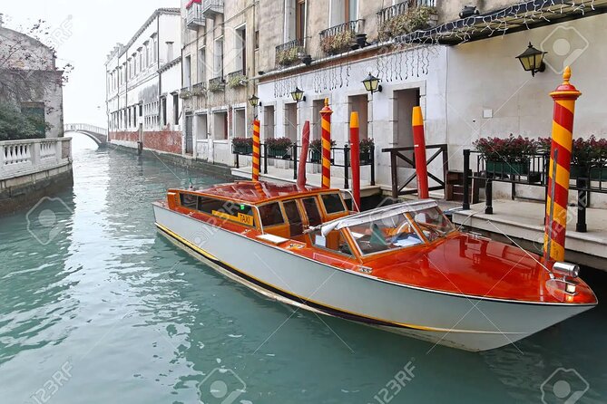 VIP Luxury Chauffeur Service – Venice to Dolomites, Cortina - On-Board Comfort: WiFi, Water, and Small Safety Touches