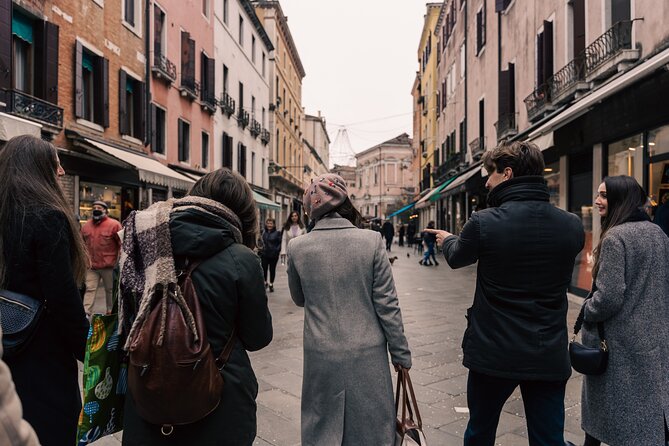 Walking in Venice Off-the-beaten Track - Why a 2-hour Venice walk beats trying to wing it