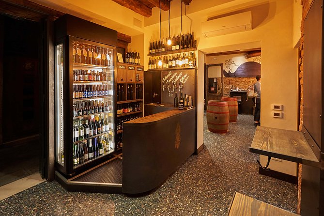 Your Evening in Venice: Aperitif & Lifestyle - Ghetto Ebraico: history you can actually walk through