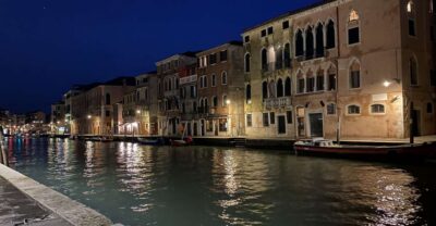 Your evening in Venice - Legends&Ghosts&Aperitif - Fondamente Nuove to the local quarters: what you’ll actually notice