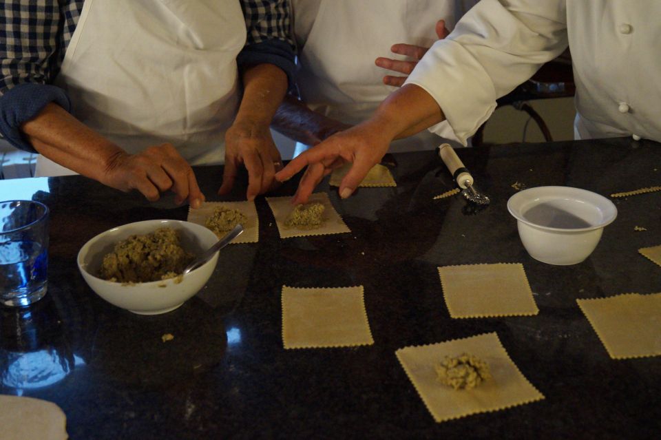 Yummy Cooking Class In Venice - Terrace meal timing: when you’ll eat outside and why it matters